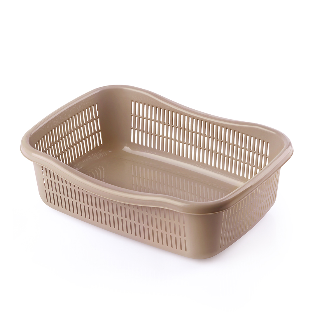 مصفاة مستطيلة كبيرة